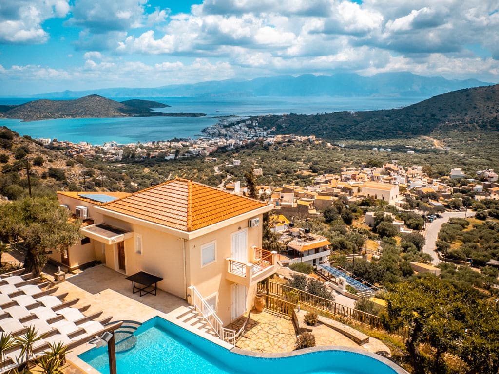 Kreta Vakantietips voor jouw droomvakantie Luchtfoto van Elounda