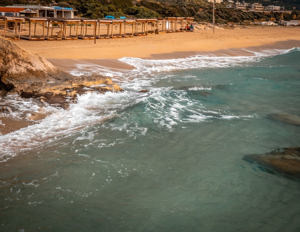 Falasarna Beach for Surfing Crete Golden Sand (plage de Falasarna pour le surf en Crète)