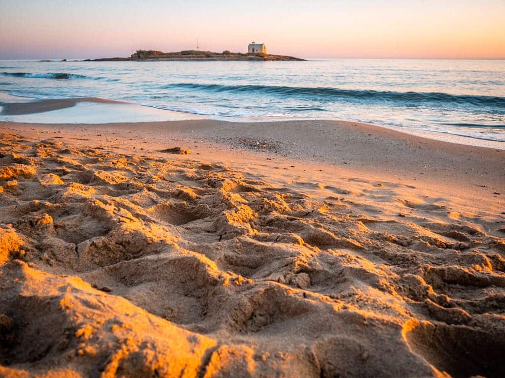 Plage de sable de Malia Crète