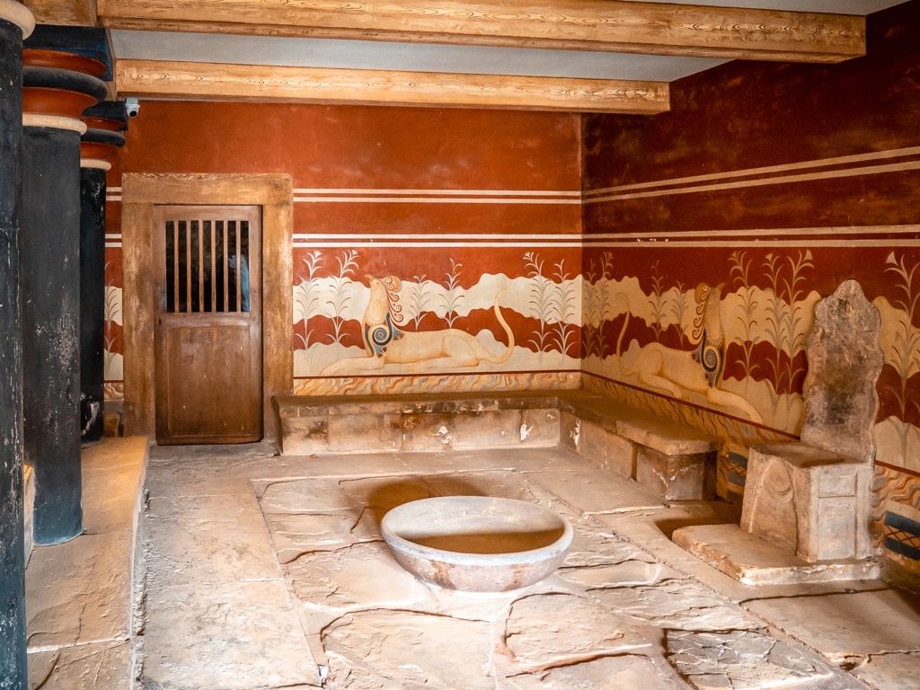 Salón del Trono del Palacio de Cnosos
