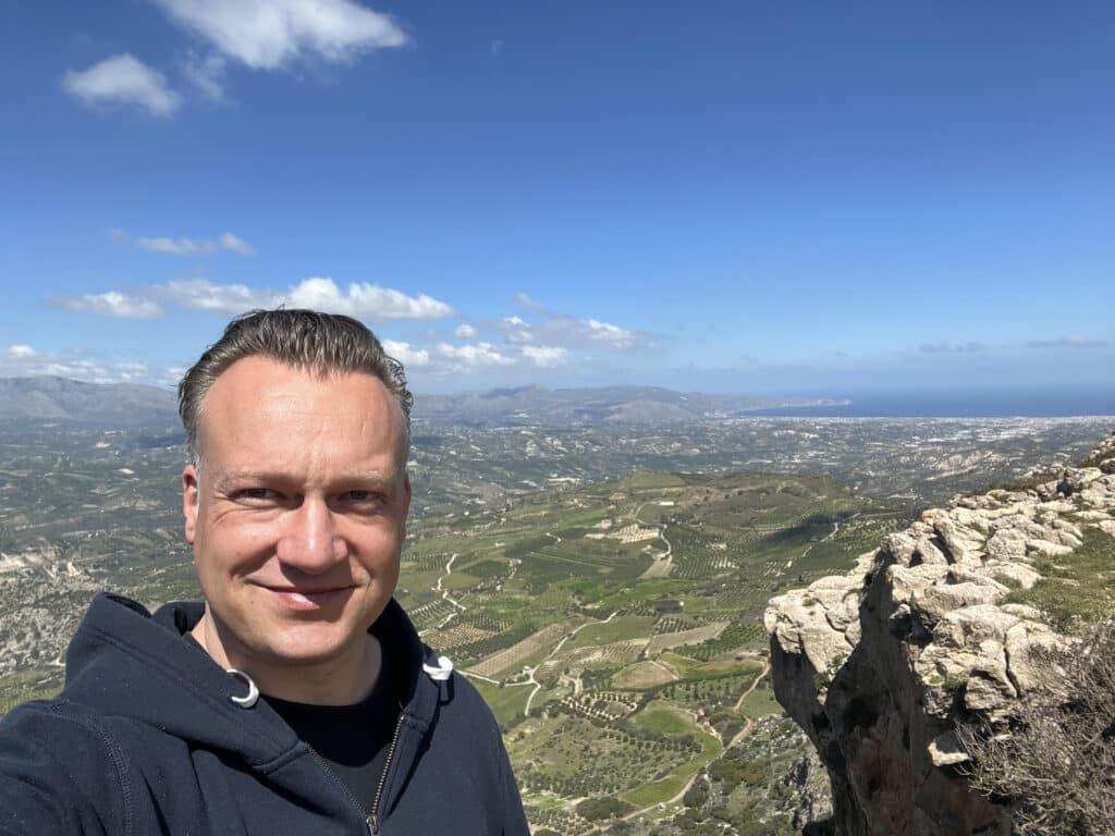 Vista desde el monte Giouchtas sobre Heraklion Creta