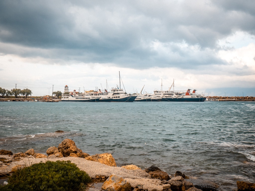 Kissamos Harbour for boat tours to Balos