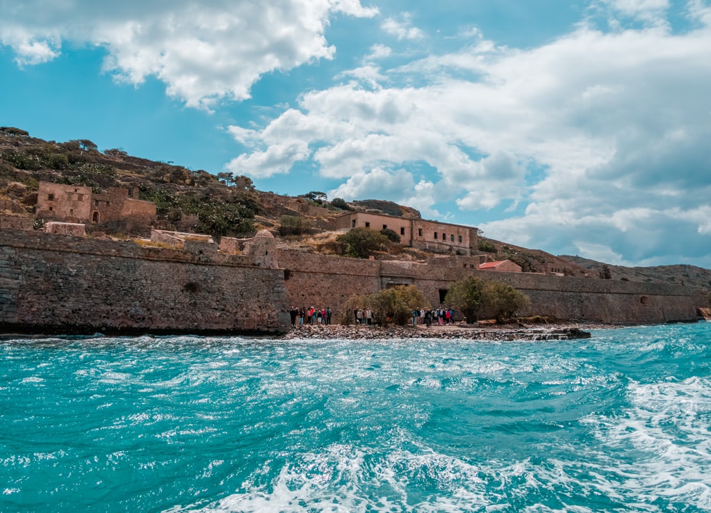 Ferry a la isla de Spinalonga